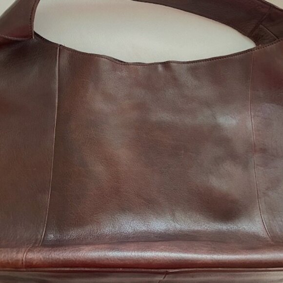 Latico Leathers Petite Lindsey Brown Shoulder Bag See Description - Picture 2 of 9